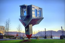 Dennis Oppenheim – Device to Root Out Evil